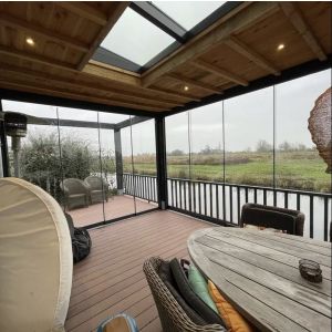 Glazen schuifwand 3 rail met helder glas (+- 3 meter)