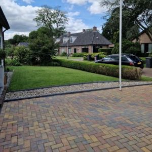 Betonstraatsteen 21x10,5x6 cm Oud Bont komo