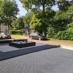 Betonstraatsteen 21x10,5x8 cm Grijs (machinaal pakket) komo