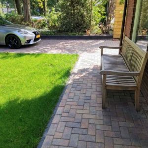 Betonstraatsteen 21x10,5x8 cm Oud Bruin komo