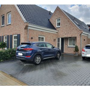 Betonstraatsteen 8 cm KOMO Zwart met deklaag (Cradle to Cradle Certified® Silver)