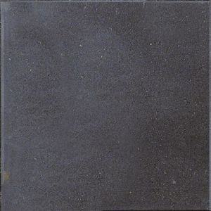 De betontegel 60x60x5 cm grijs is een terrastegel van Kijlstra die zeer populair is. Doordat de terrastegel een formaat heeft van 60x60x5 cm creëert u een strakke, moderne tuin en oogt uw tuin ruimer.