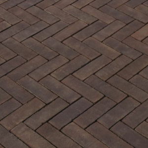 De ongetrommelde dikformaat klinkers van Vandersanden geven een warme en rustieke uitstraling aan uw tuin. De klinker heeft een dikte van 8,5 cm en hierdoor is de klinker geschikt voor diverse doeleinden, denk hierbij aan openbare ruimtes, het creëren van