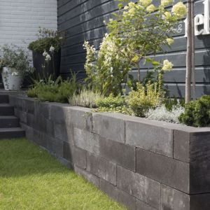 Lineablock 15x15x45 cm Gothic