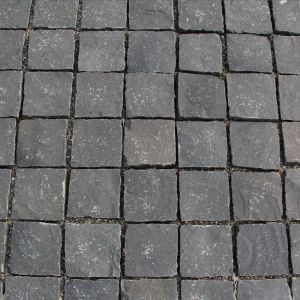 Natuursteen Keien 14x14x7/9 cm TB Basalt Rion