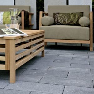 Romano 33x11x8 cm Nero