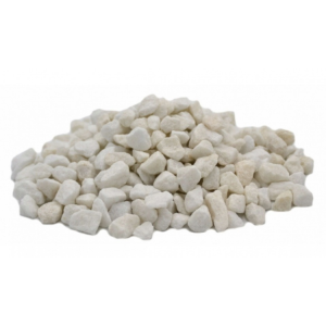 Helderwit Spaans Wit split 9-12 mm in een BigBag van 1000 kg voor een moderne en luxe tuinbestrating.