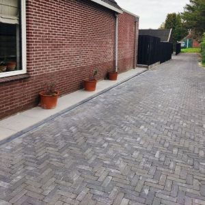 Stonique® Betonstraatsteen Getrommeld 21x10,5x6 cm Antraciet