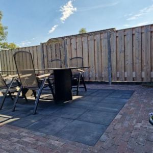 Tegel 50x50x5 cm Antraciet komo met mini facet