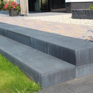 Traptrede 100x40x18 cm Zwart